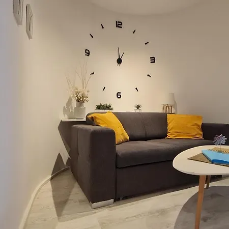 Apartment Near Congress Centre I.