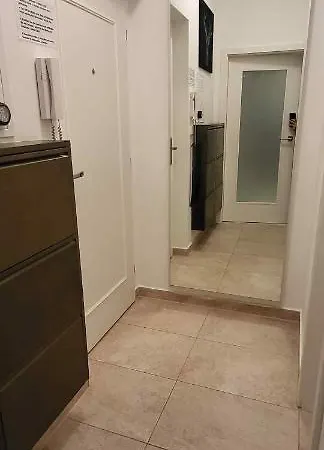 Daire Near Congress Centre I. *